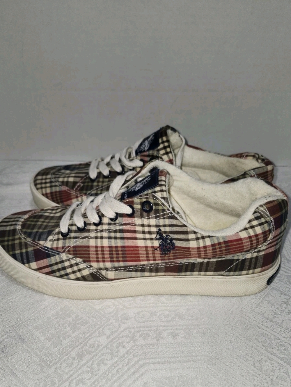 WOMENS US POLO ASSN MULTICOLOR SNEAKERS SZ.9.5 M
